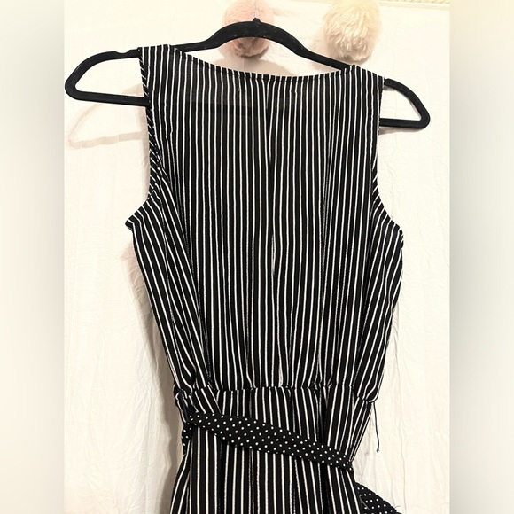 Superfoxx Pin Stripe Belted Maxi Dress 🌵Small - Picture 7 of 9